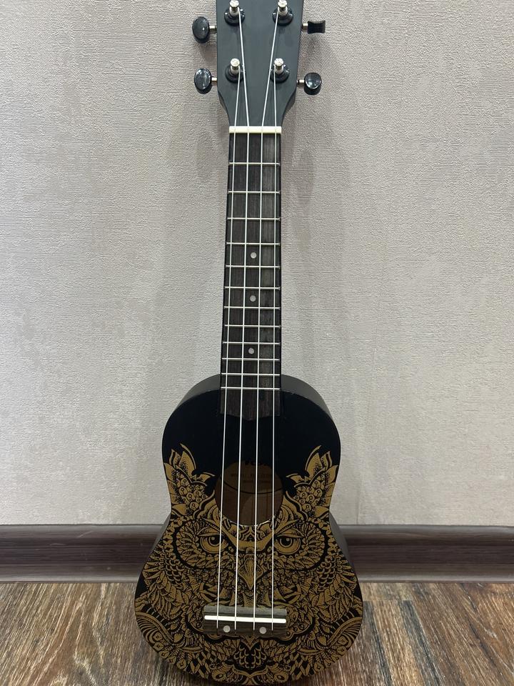 Укулеле veston