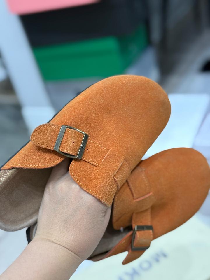 Сабо из замши