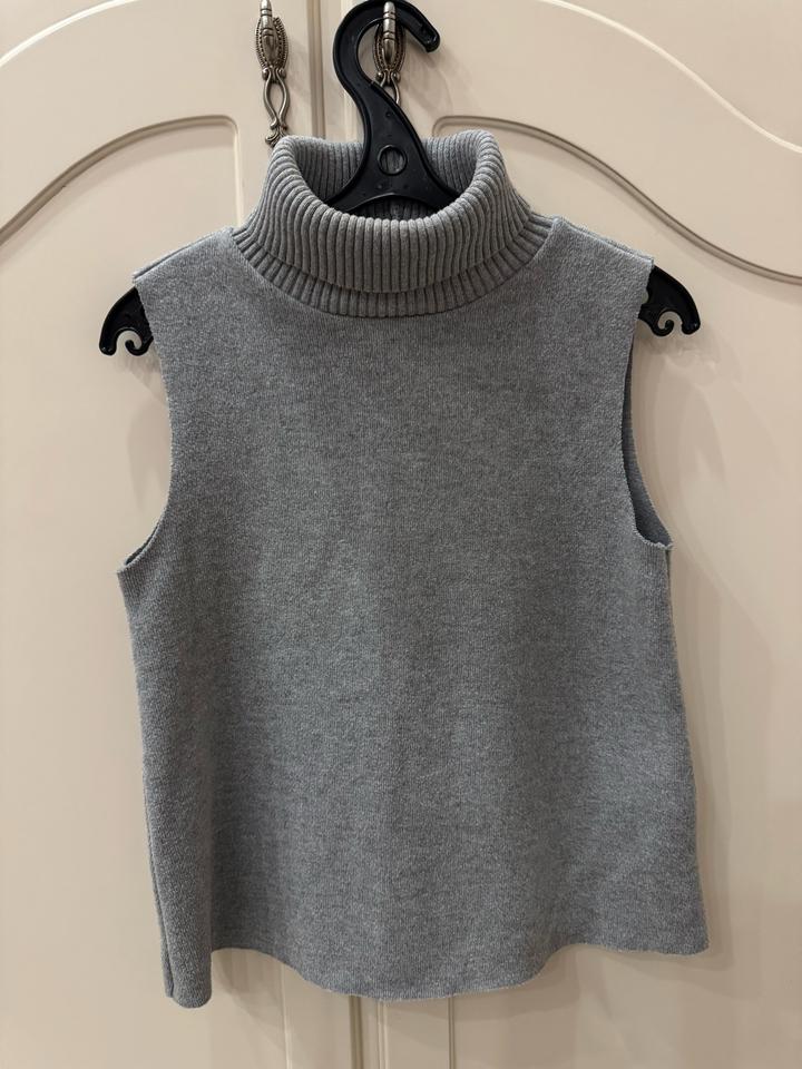 Zara Трикотажный топ с высоким воротом