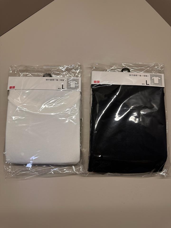 Футболки от бренда Uniqlo набор