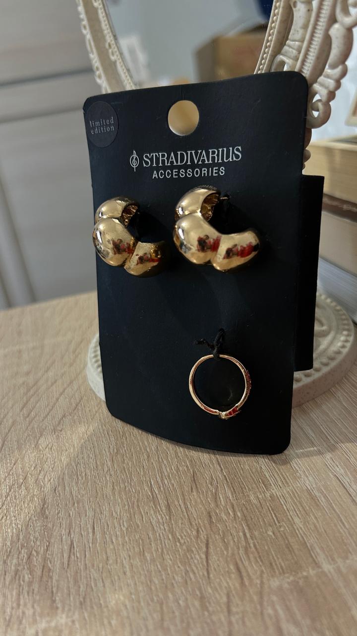 Набор украшений Stradivarius (серьги и кольцо)