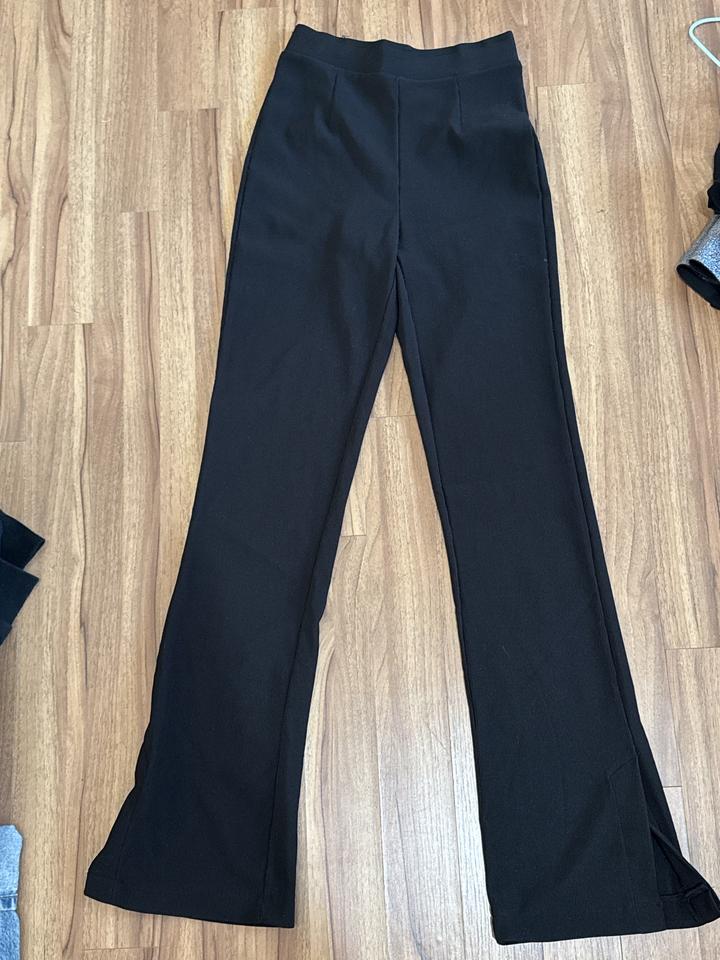 Брюки Bershka