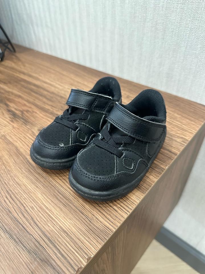 Кроссовки Nike детские