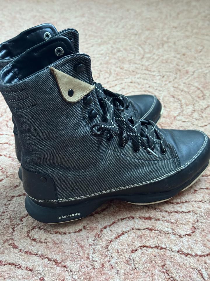 женские ботинки Reebok EasyTone