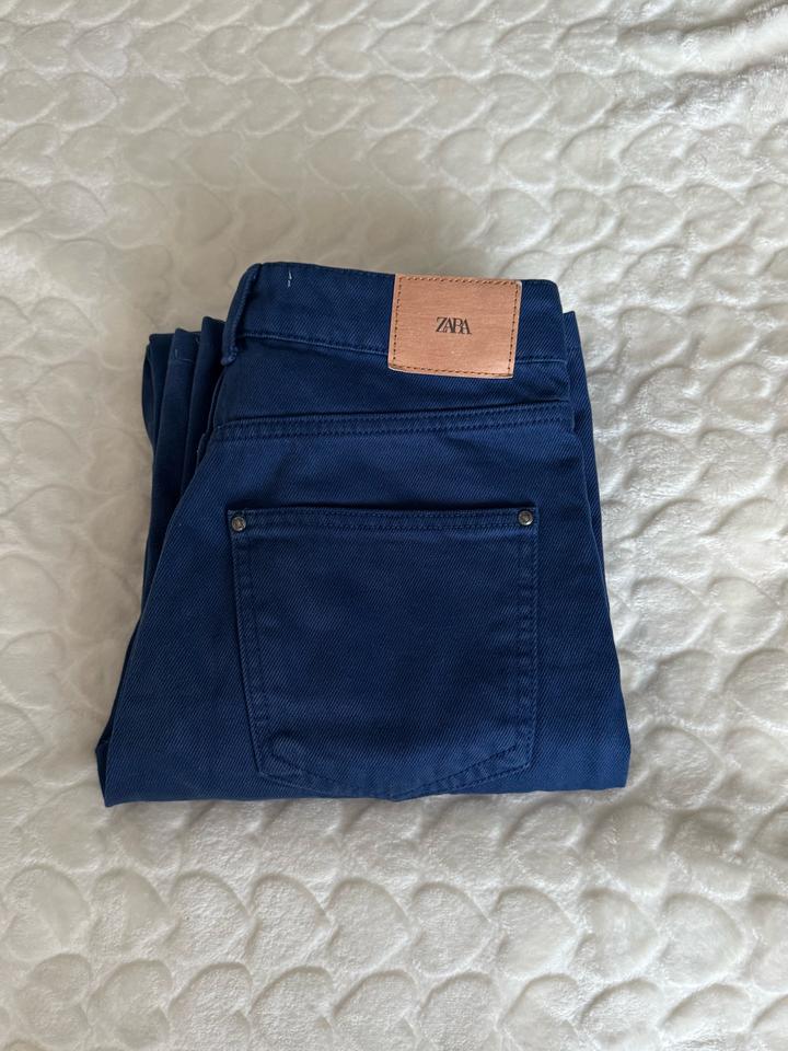 Джинсы ZARA