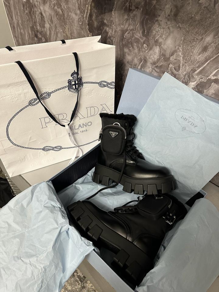 Ботинки Prada