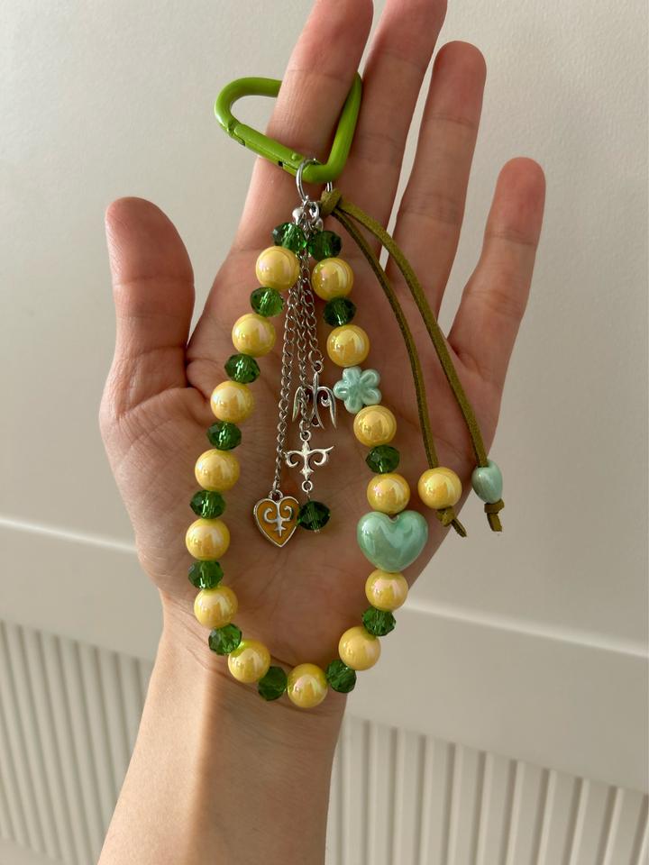 Handmade (ручная работа) Брелок с бусинами и подвесками
