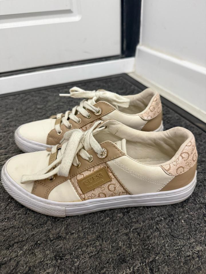 Кеды Guess