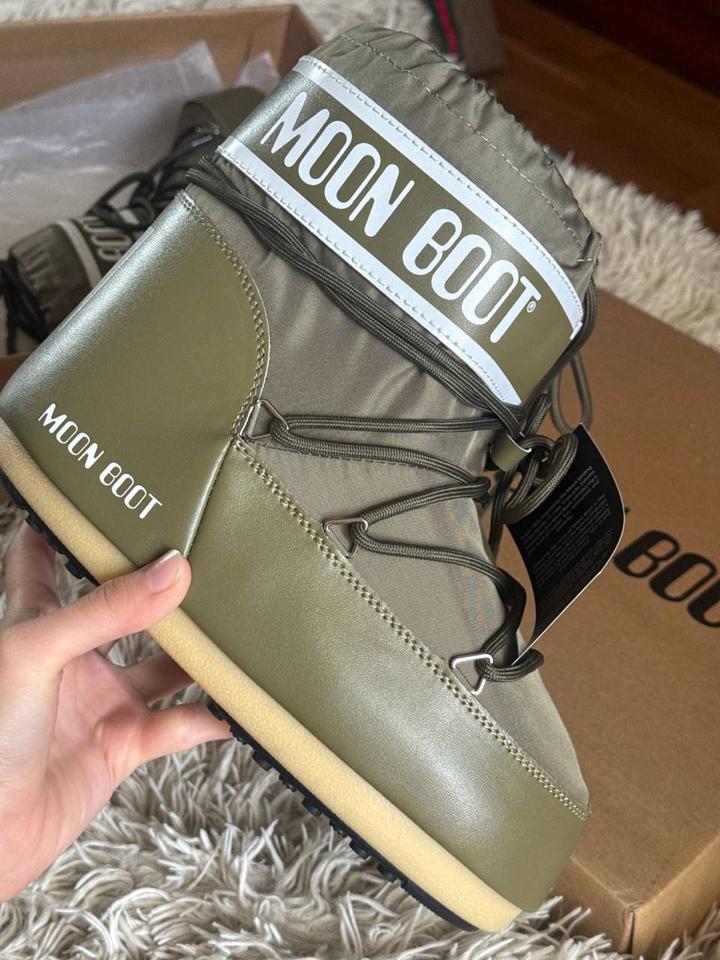 Ботинки Moon Boot