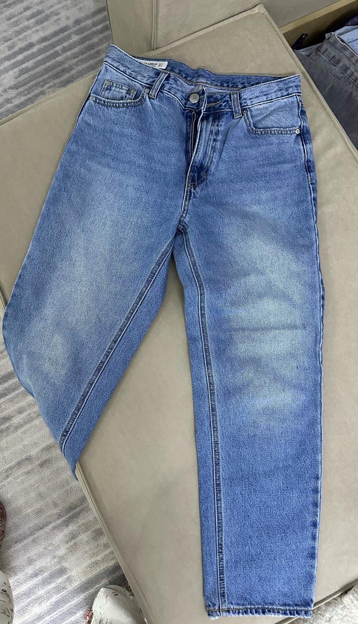 Pull & Bear Джинсы мом Pull&Bear