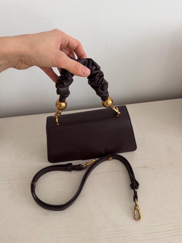 Сумка Charles & Keith