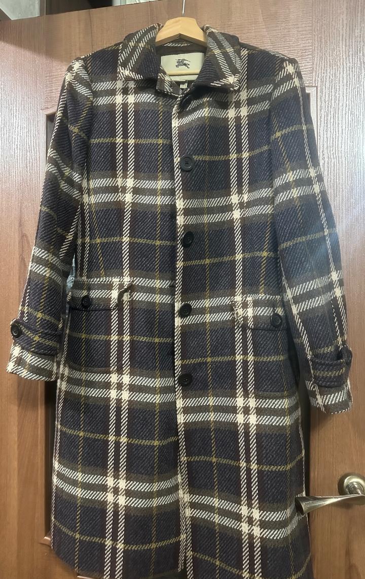 Пальто Burberry в клетку М size