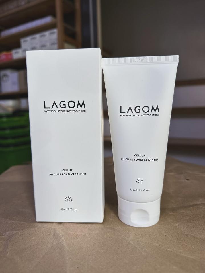 Lagom Cellup pH Cure Foam Cleanser