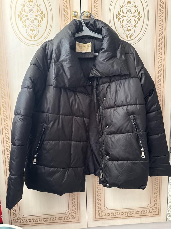 Куртка Stradivarius