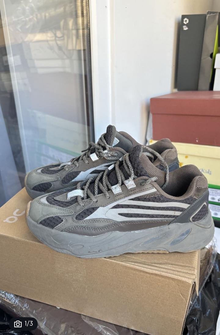 Кроссовки adidas для мальчика
