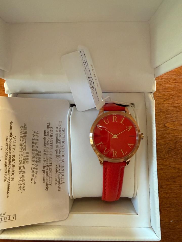 Часы Furla
