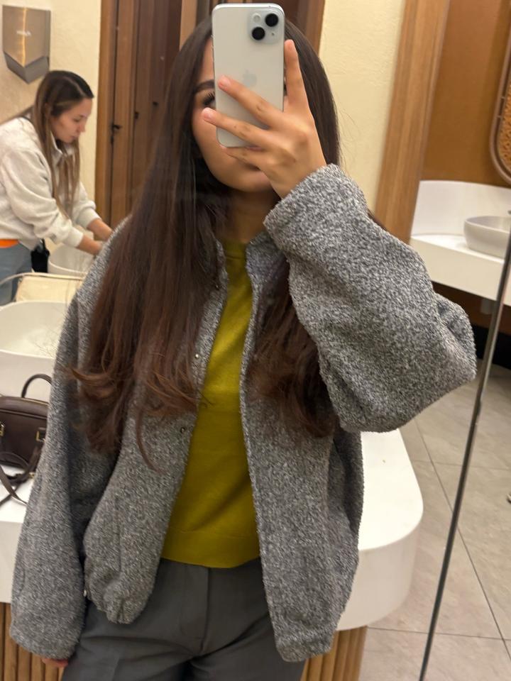 Бомбер от Zara