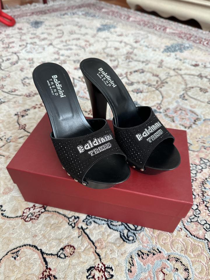 Сабо Baldinini