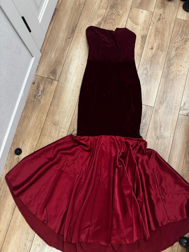 Платье ZARA вечернее бархатное макси
