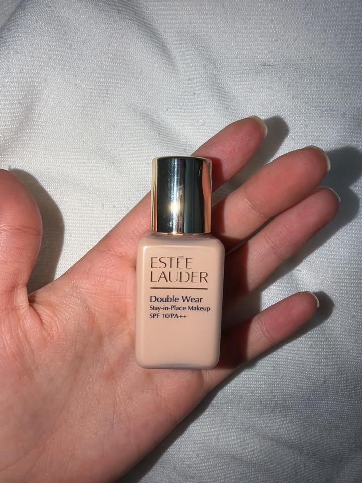 Тональный крем Estée Lauder Double Wear 1N2