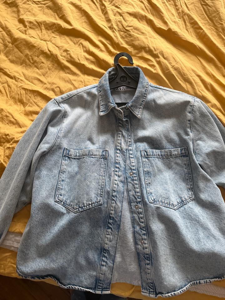 Джинсовая рубашка ZARA