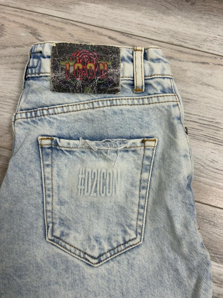Джинсы DSQUARED2 Италия
