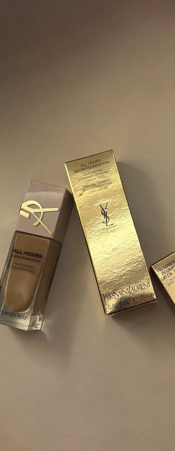 YVES SAINT LAURENT All Hours Glow Foundation тональный крем в оттенке MN4