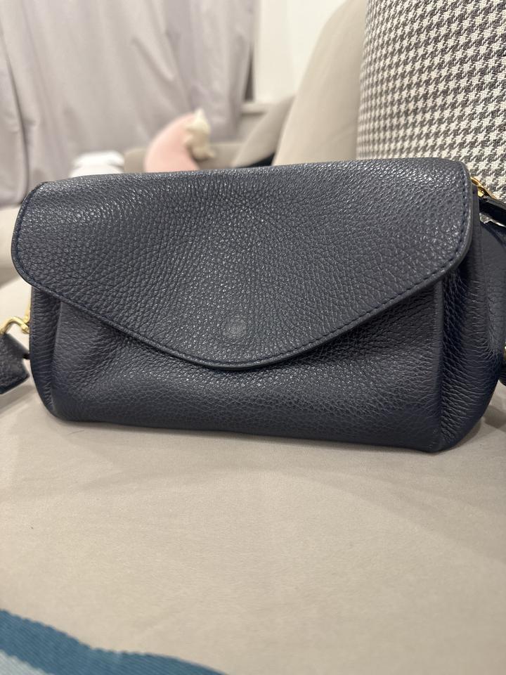 GENUINE LEATHER Кожаная сумка через плечо