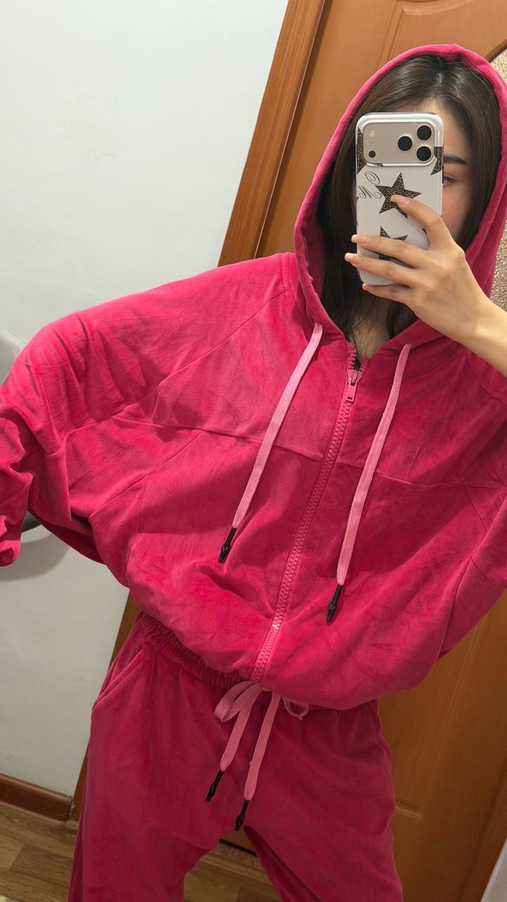 Спортивный костюм велюровый
