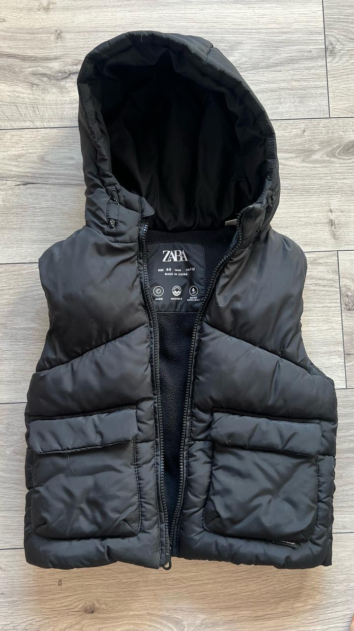 Жилетка ZARA