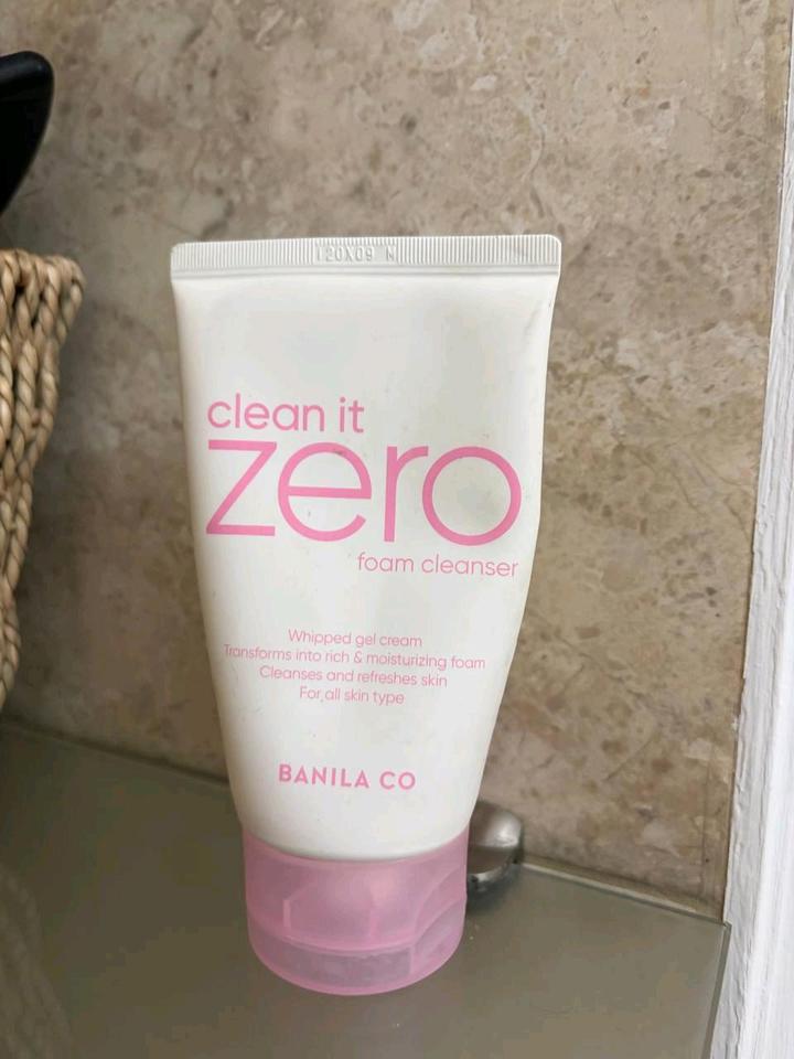 Banila co clean it zero foam cleanser