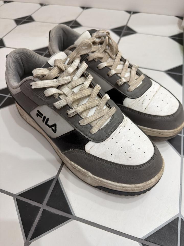 Кроссовки Fila