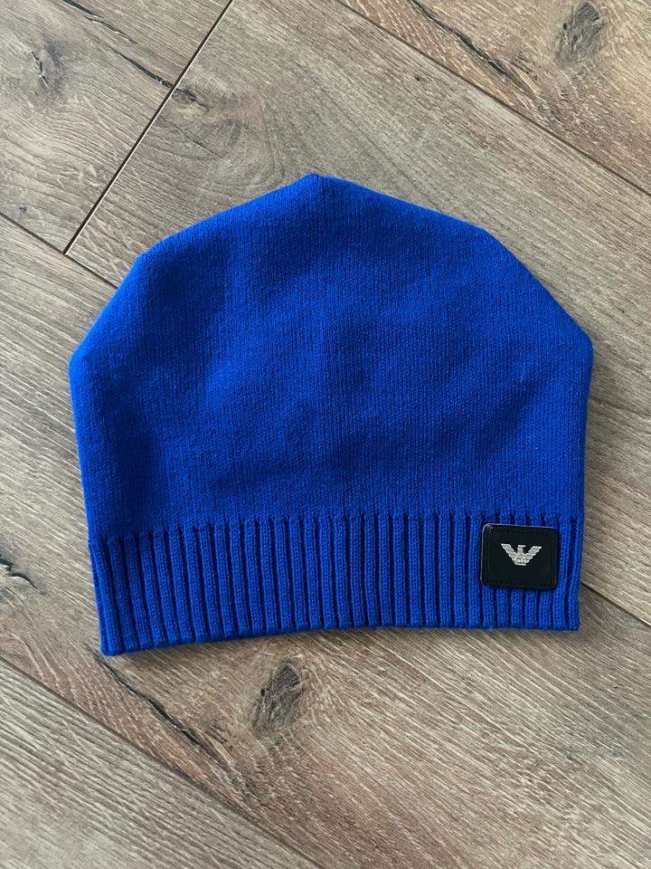 Шапка Emporio Armani