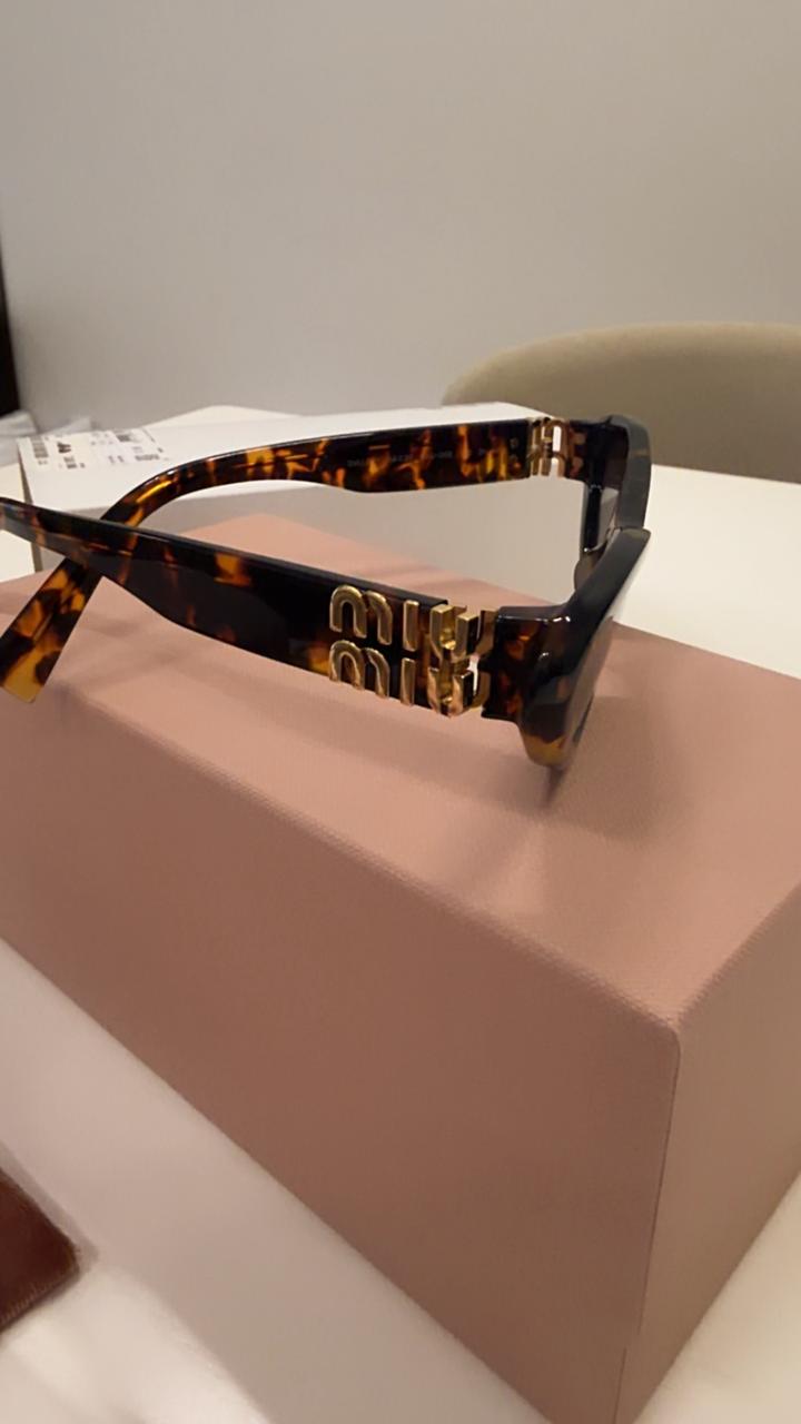 Miu Miu солнцезащитные очки