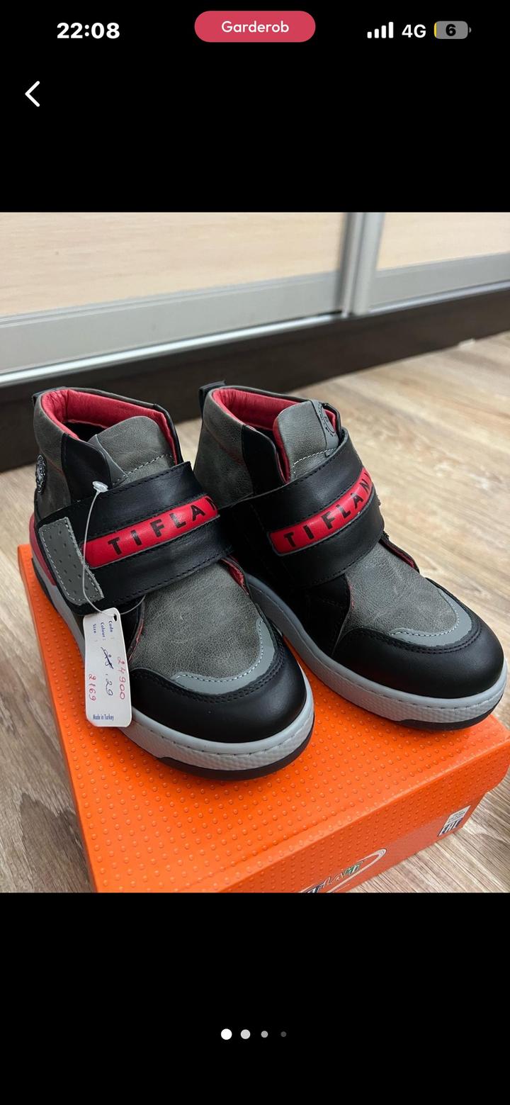 Ботинки Tiflani