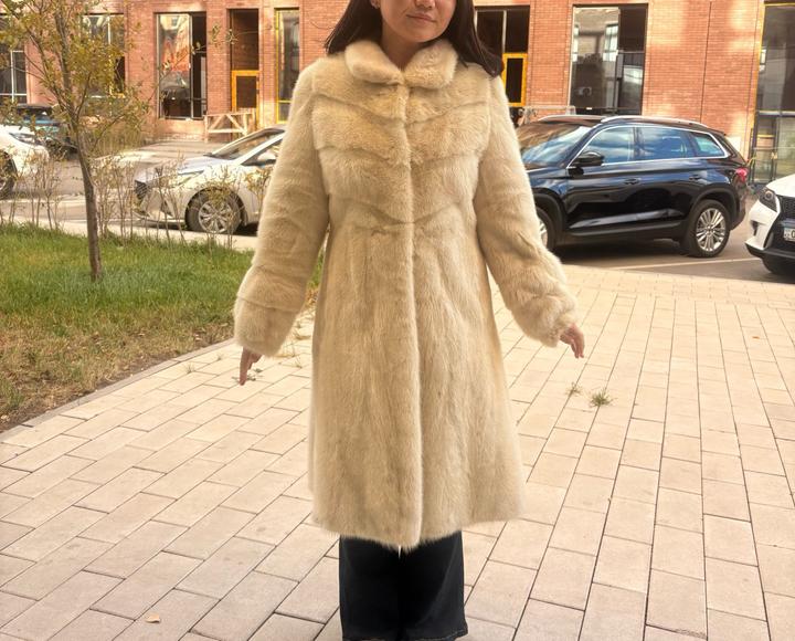 Шуба из норки, 100% натуралка