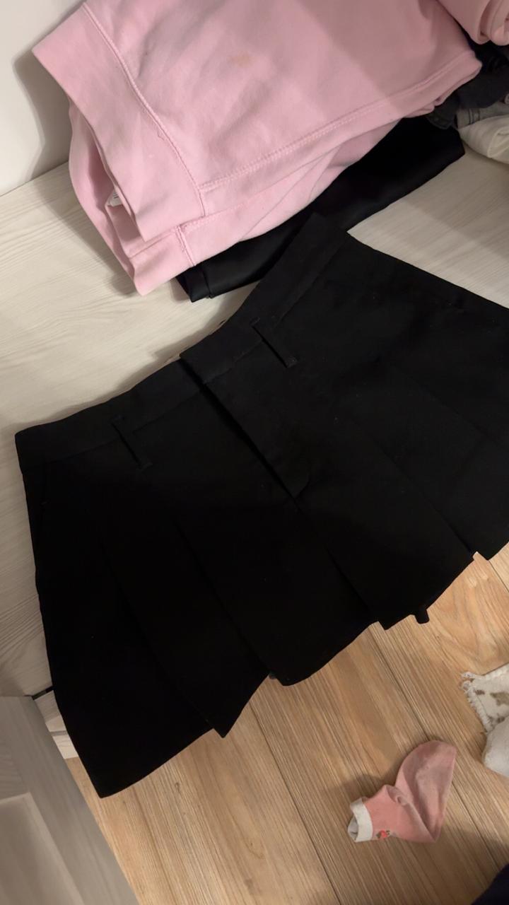 Черная короткая юбка ZARA