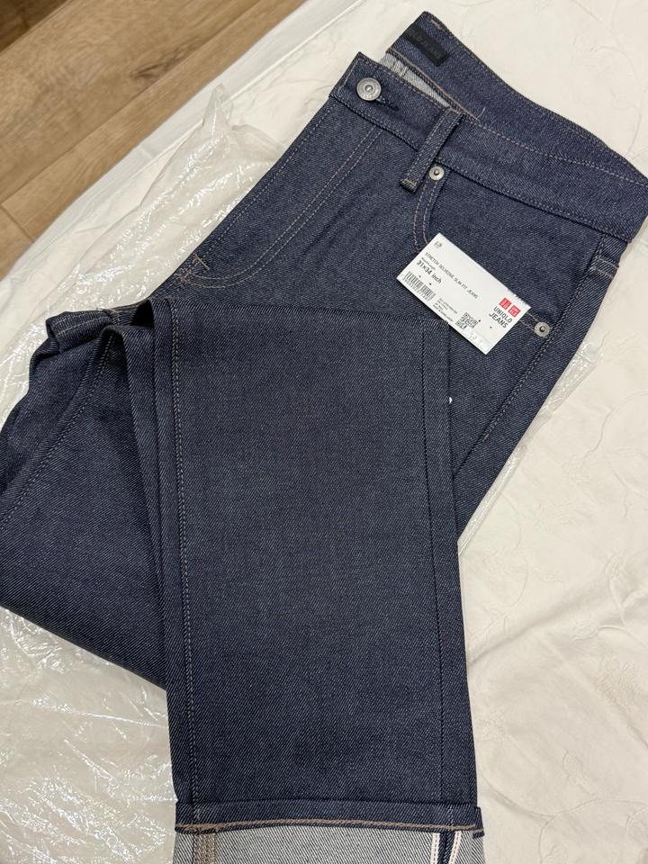 Джинсы UNIQLO Stretch Selvedge Slim fit