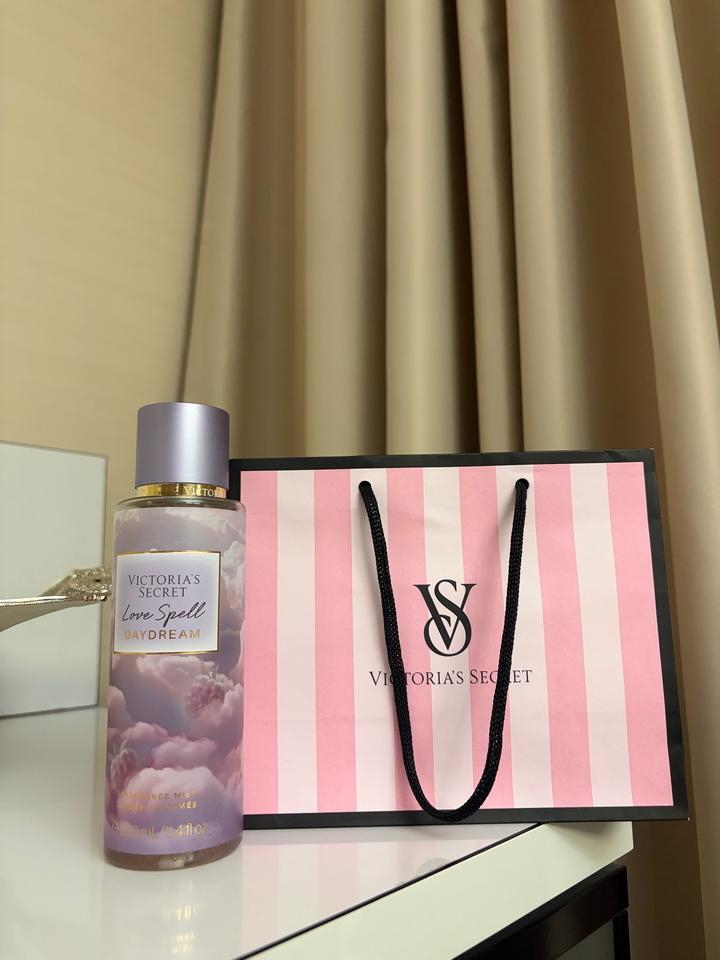 Спрей для тела Victoria's Secret Love Spell Daydream