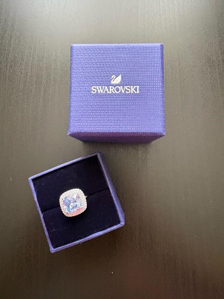 Кольцо Swarovski