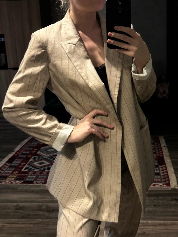 Костюм Massimo Dutti