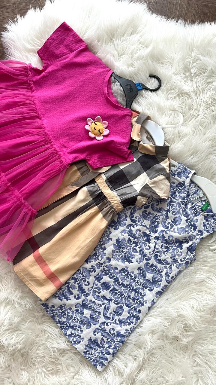 3 платья Next , Burberry, Benetton 2-3 года