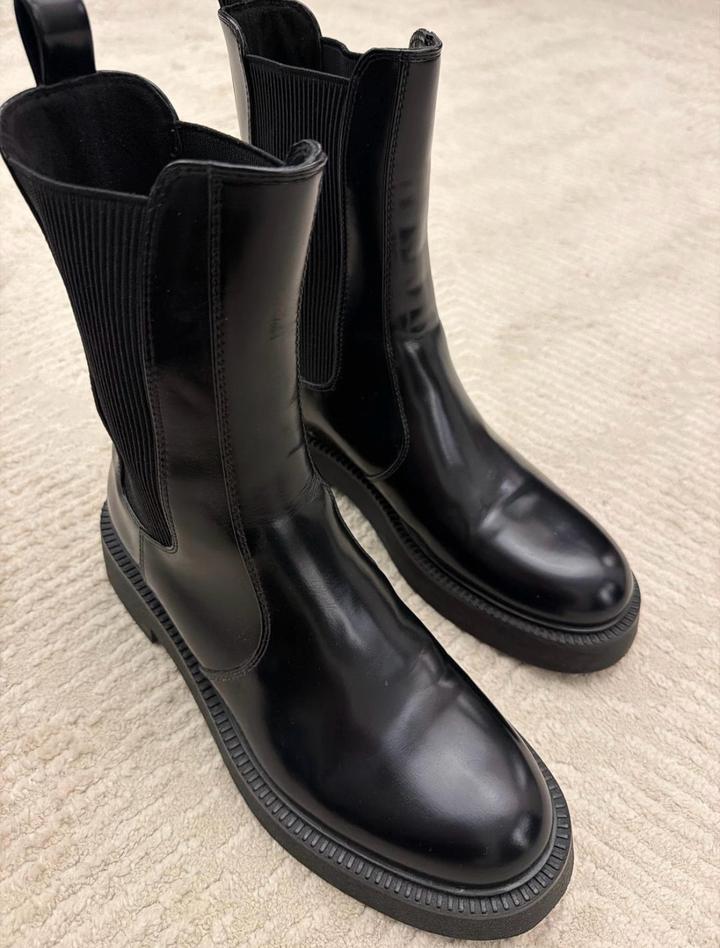 Zara Женские ботинки челси
