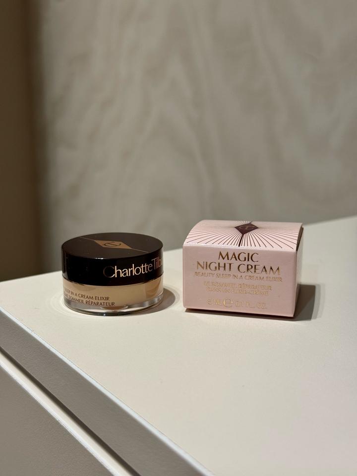 Ночной крем Charlotte Tilbury Magic Night Cream