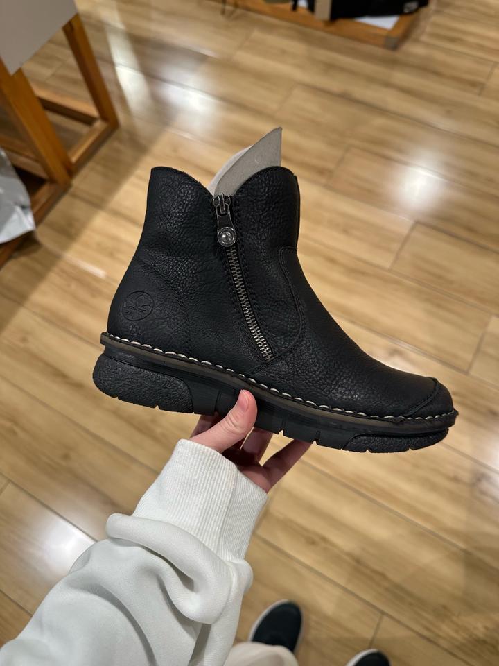 Женские ботинки Rieker
