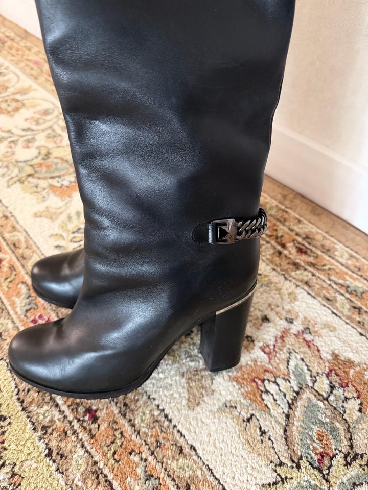 Кожаные сапоги Carvela