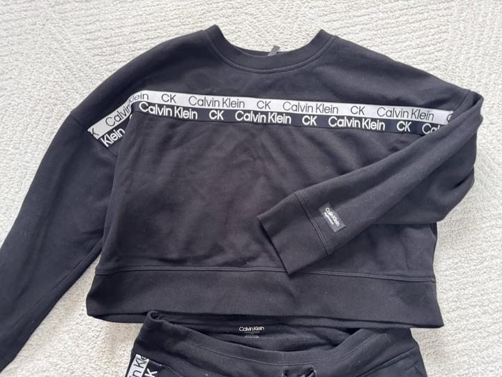 Спортивный костюм Calvin Klein