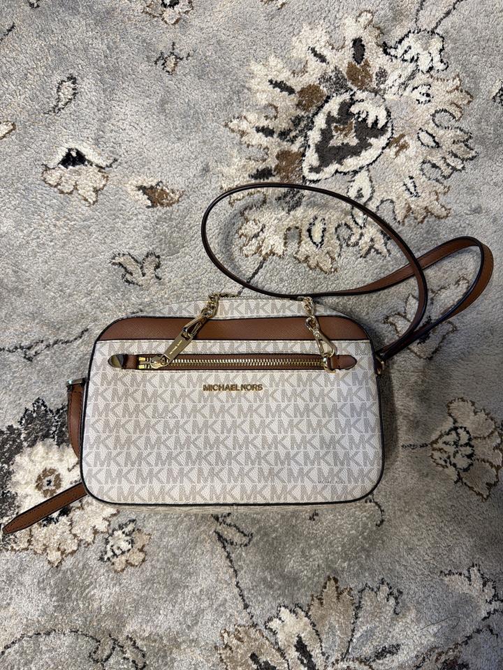 Сумка кроссбоди Michael Kors