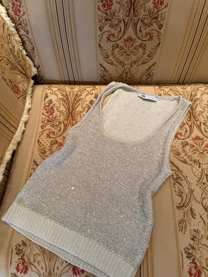 Майка zara с пайетками