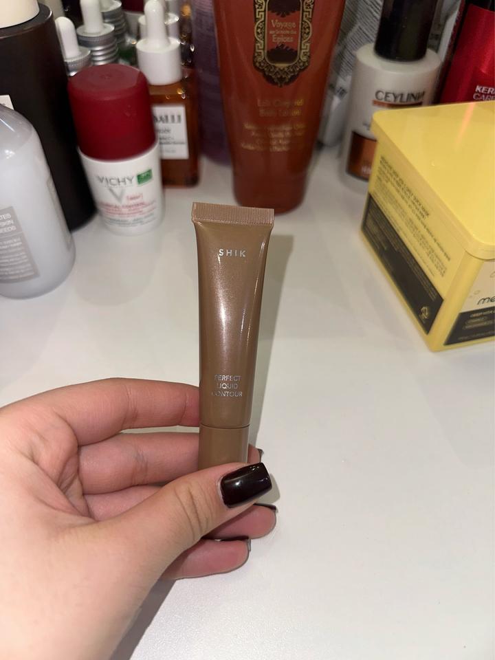 Shik Perfect Liquid Contour скульптор 01